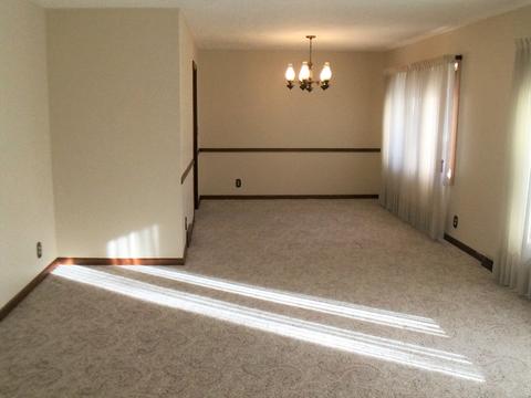 3959 Mill Rd, Cherry Valley, IL 61016 photo 4