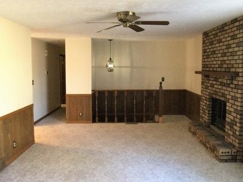 3959 Mill Rd, Cherry Valley, IL 61016 photo 9