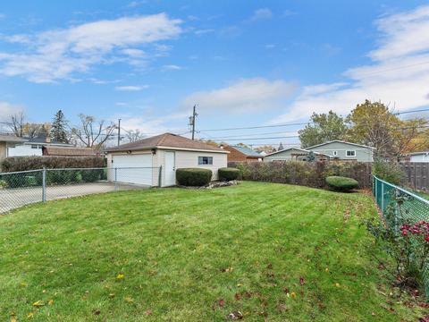 461 Farthing Ln, Des Plaines, IL 60016 photo 19