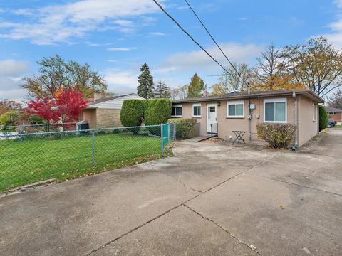 461 Farthing Ln, Des Plaines, IL 60016 photo 22