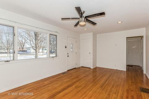 15630 S Benson Ave, Plainfield, IL 60544 photo 2