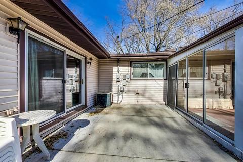 3303 Saint James St, Rolling Meadows, IL 60008 photo 37
