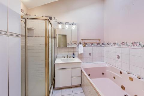 3303 Saint James St, Rolling Meadows, IL 60008 photo 32
