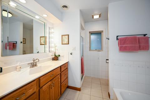 1912 Glencoe St, Wheaton, IL 60187 photo 18