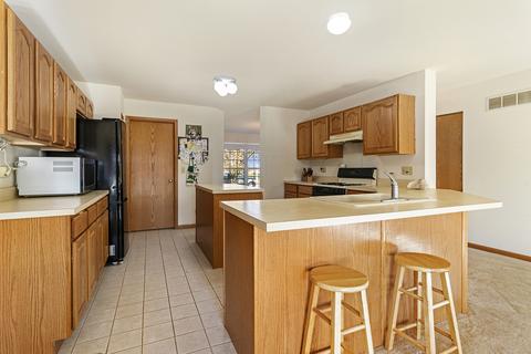 5808 Arbor Gate Dr, Plainfield, IL 60586 photo 11