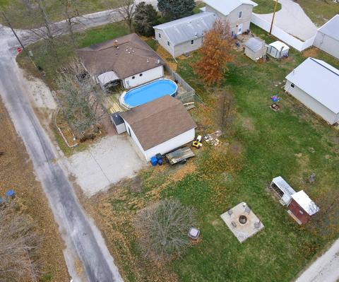602 N 4th Ave, Chenoa, IL 61726 photo 2