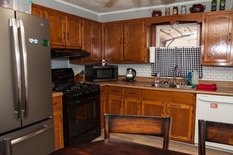 602 N 4th Ave, Chenoa, IL 61726 photo 5