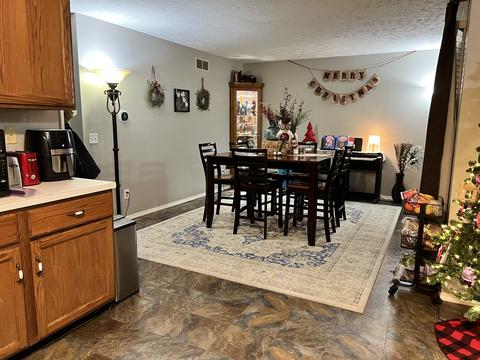 511 Wittenberg Ct, Normal, IL 61761 photo 8