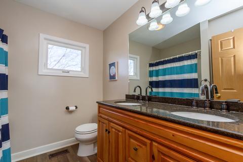 1168 S Appletree Ln, Bartlett, IL 60103 photo 24