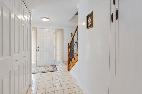 946 Honeysuckle Dr, Wheeling, IL 60090 photo 3