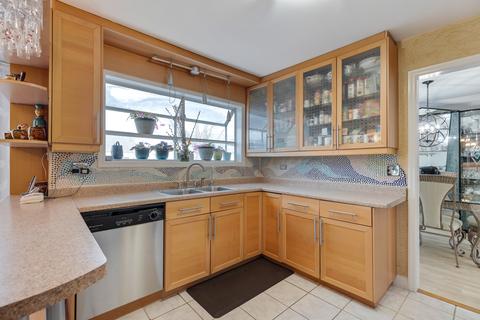 946 Honeysuckle Dr, Wheeling, IL 60090 photo 8