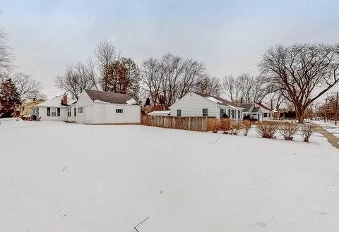 900 Carr St, Elgin, IL 60123 photo 16