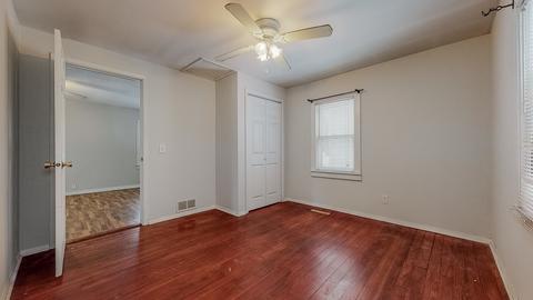 900 Carr St, Elgin, IL 60123 photo 13