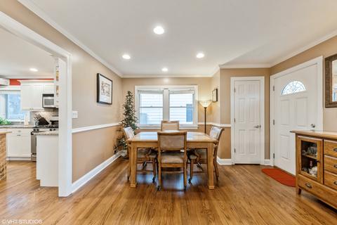 970 E Forest Ave, Des Plaines, IL 60018 photo 8