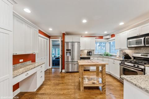 970 E Forest Ave, Des Plaines, IL 60018 photo 6