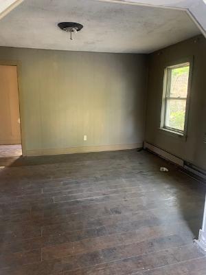 325 Ball St, Elgin, IL 60123 photo 9
