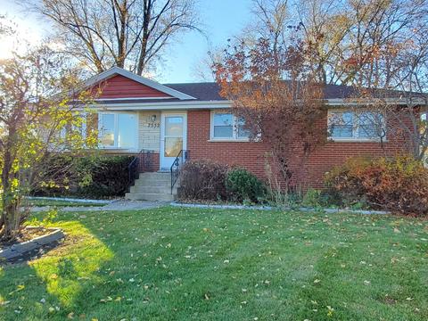 7552 S 78th Ct, Bridgeview, IL 60455 photo 2