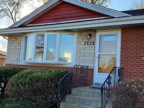 7552 S 78th Ct, Bridgeview, IL 60455 photo 4