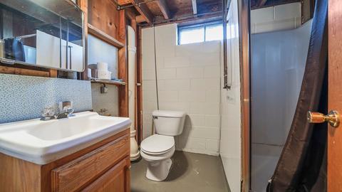 412 E 10th St, Pecatonica, IL 61063 photo 19
