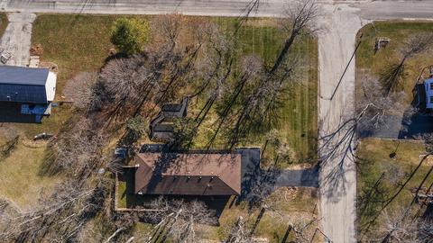 143 S Maple Ave, Byron, IL 61010 photo 11