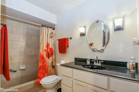 14101 S Manistee Ave, Burnham, IL 60633 photo 11