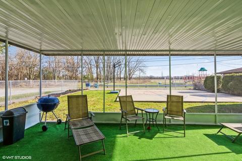14101 S Manistee Ave, Burnham, IL 60633 photo 12