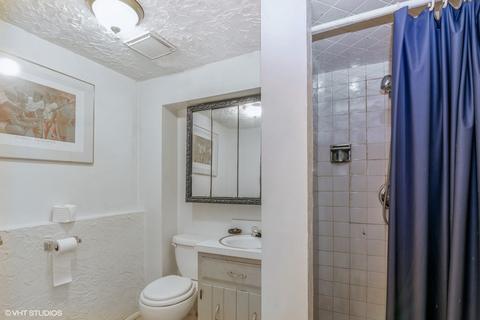 14101 S Manistee Ave, Burnham, IL 60633 photo 7