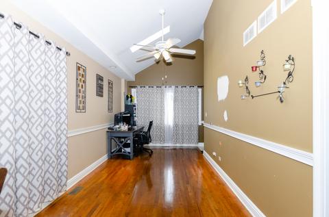 7335 W 61st Pl, Summit, IL 60501 photo 8