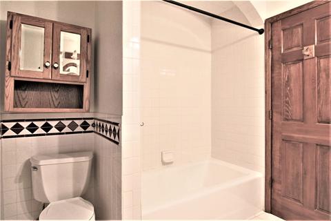 29 E 6th Ave, Naperville, IL 60563 photo 15