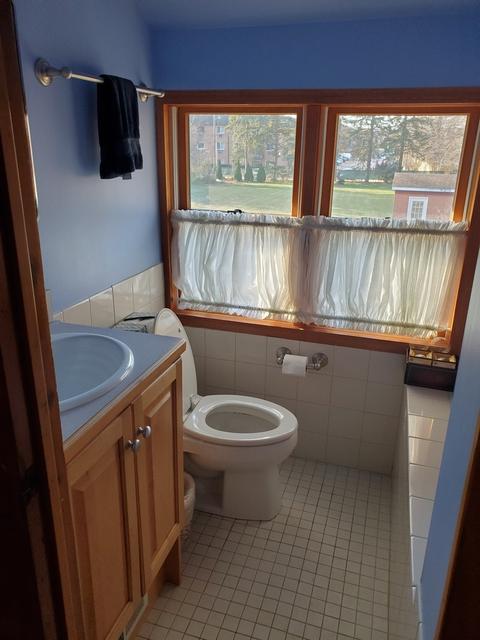 1107 N Eagle St, Naperville, IL 60540 photo 9