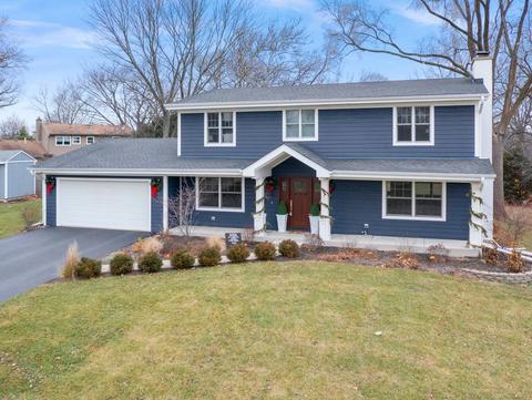 26 W368 Blackhawk Dr, Wheaton, IL 60189 photo 3