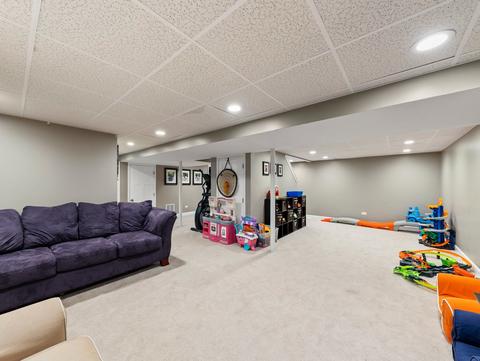 26 W368 Blackhawk Dr, Wheaton, IL 60189 photo 25