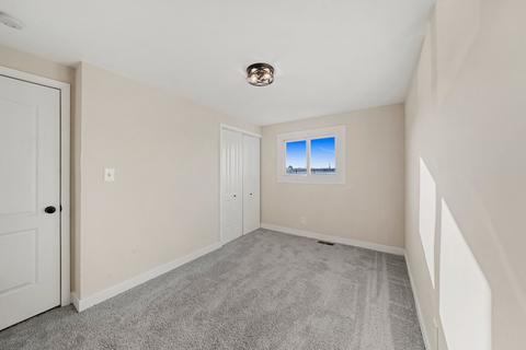 434 Devonshire Ct, Bolingbrook, IL 60440 photo 9