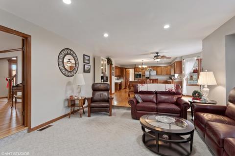 1963 Pinto Ct, Wheaton, IL 60189 photo 5