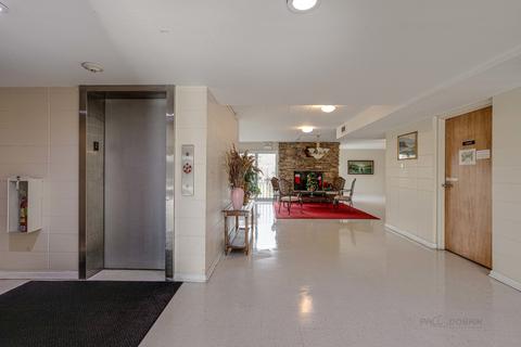 100 Deborah Ln #B10, Wheeling, IL 60090 photo 5