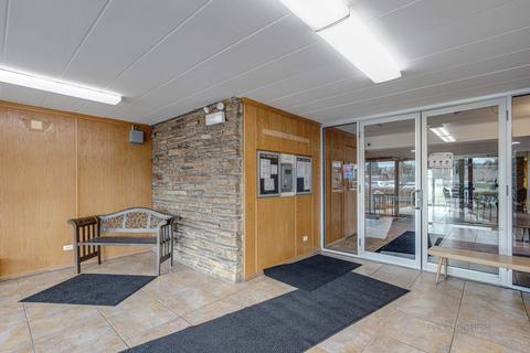 100 Deborah Ln #B10, Wheeling, IL 60090 photo 4