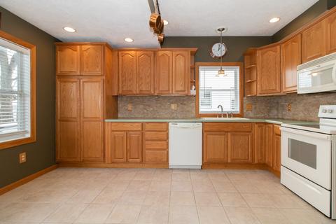 1015 Elder St, Bloomington, IL 61701 photo 13