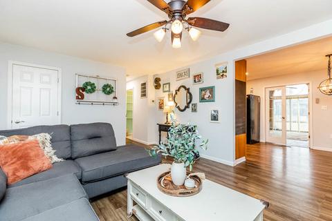 515 E Prairie St, Plano, IL 60545 photo 4