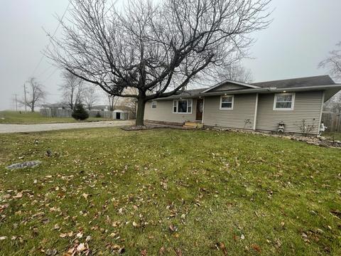 606 N 2nd Ave, Chenoa, IL 61726 photo 2
