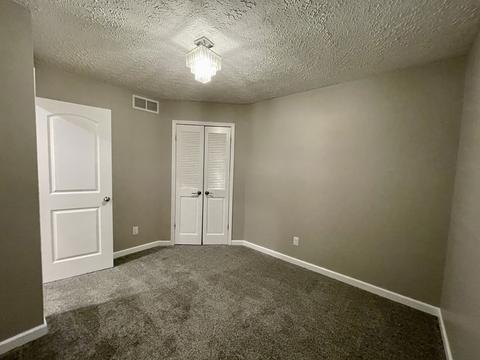 606 N 2nd Ave, Chenoa, IL 61726 photo 24
