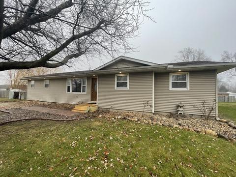 606 N 2nd Ave, Chenoa, IL 61726 photo 1