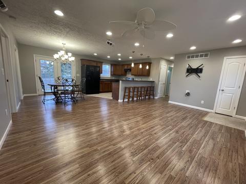 606 N 2nd Ave, Chenoa, IL 61726 photo 10