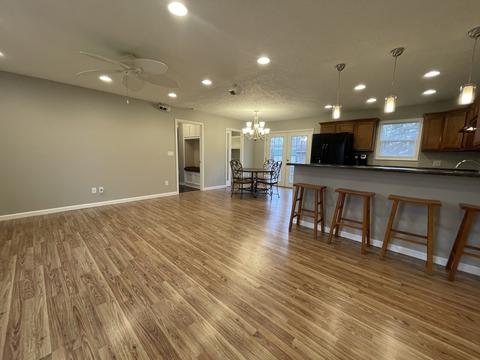 606 N 2nd Ave, Chenoa, IL 61726 photo 8
