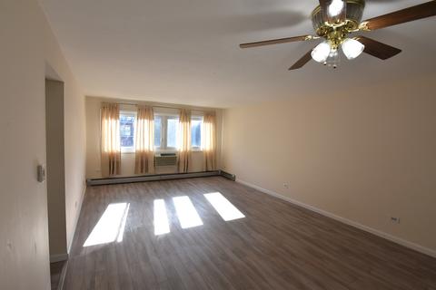 677 S River Rd #3B, Des Plaines, IL 60016 photo 8