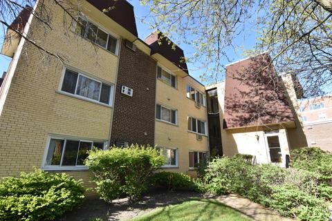 677 S River Rd #3B, Des Plaines, IL 60016 photo 2