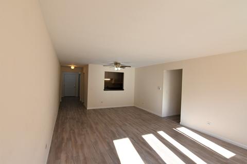 677 S River Rd #3B, Des Plaines, IL 60016 photo 9