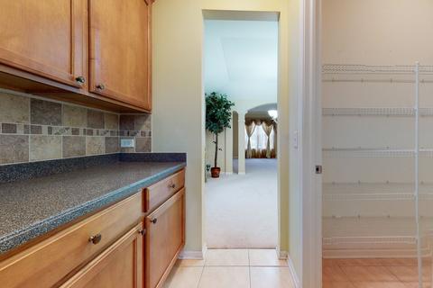 5724 Red Oak Dr, Hoffman Estates, IL 60192 photo 11