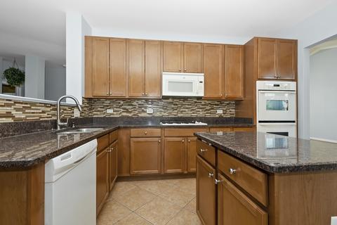 1010 Eagle Point Dr, Matteson, IL 60443 photo 11