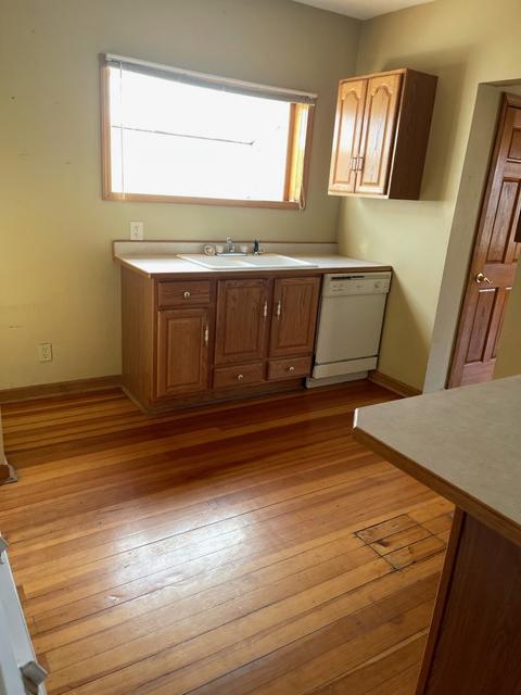 208 E 10th St, Sterling, IL 61081 photo 6
