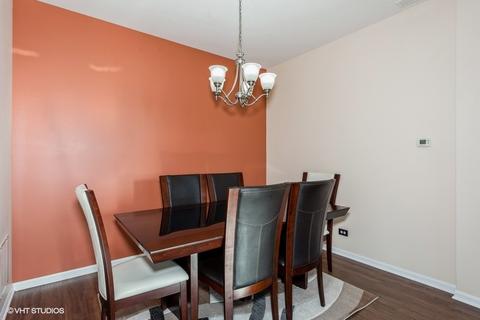 437 Azalea St, Elgin, IL 60124 photo 6